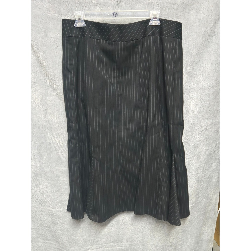 Apostrophe Petite Black Pinstripe Midi Skirt Size 16P Side Zip Flared Hem